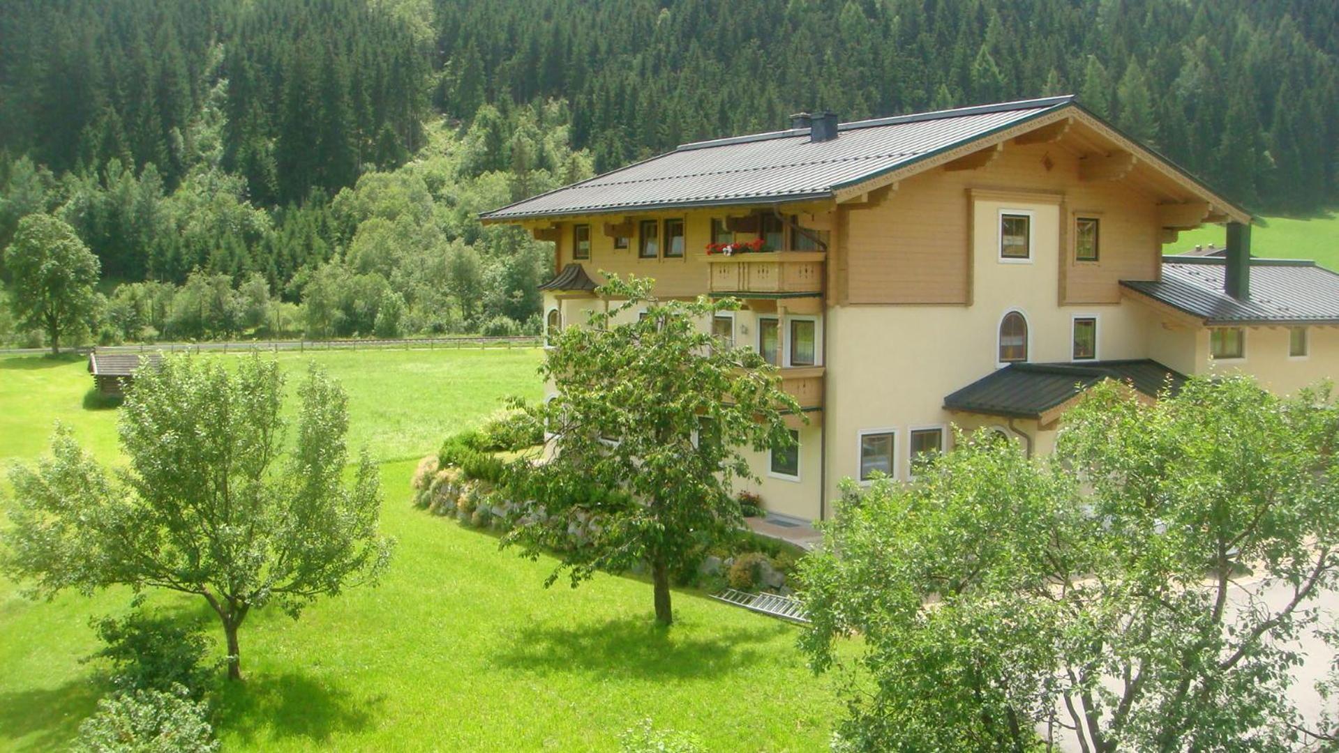 Bio-Bauernhof Obertrattenbachhof Neukirchen am Grossvenediger Exterior photo